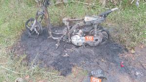 20251118_MOTOR-PENCURI-DIBAKAR-Motor-terduga-pelaku-pencurian.jpg
