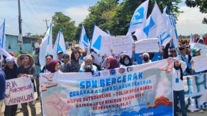 20251119_Ratusan-buruh-di-Kabupaten-Brebes_1.jpg