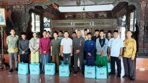 BTN-Bantu-Sembako-Kepada-Warga-Terdampak-Banjir-Kudus.jpg