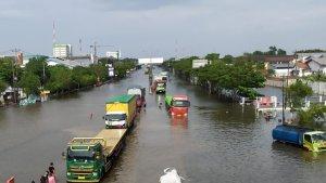 Banjir-KJaligawe-12-desember.jpg