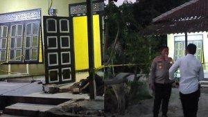 Itu-yang-terkubur-di-kamar-rumah-Desa.jpg