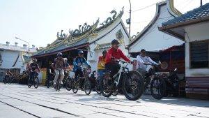 Mbak-Ita-Gowes-ke-Kawasan-Pecinan-Semarang.jpg