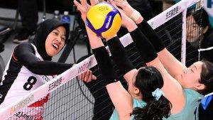 Pebola-voli-putri-Indonesia-Megawati-Hangestri-Pertiwi-melepaskan-spike.jpg