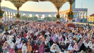Pelaksanaan-Salat-Iduladha-di-Masjid-Agung-Jawa-Tengah.jpg