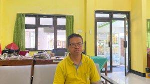 Pendidikan-gratis-Kepala-SMPN-2-Purbalingga-Sodri-saat-ditemui-di-Ruang.jpg