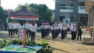 Pondok-Pesantren-Shirothol-Mustakim-Semarang-HUT-RI.jpg