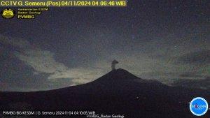 Potret-Gunung-Lewotobi-Laki-laki-Mengalami-Erupsi.jpg