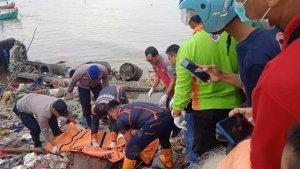 Suasana-proses-evakuasi-mayat-perempuan-yang.jpg