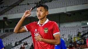 Tak-Banyak-Diketahui-Ternyata-Kapten-Timnas-U19-Dony-Tri-Pamungkas-Adalah-Adik-dari-Pemain-Arema.jpg