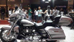 harley-davidson-cvo-limited-yang-dipamerkan-pada-gelaran-giias-2018.jpg