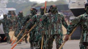 hut-tni-76.jpg