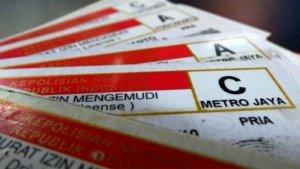 ilustrasi-surat-iizin-mengemudi-sim.jpg