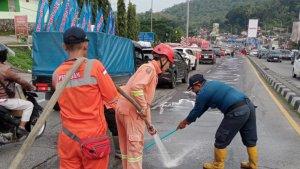 tumpahan-solar-di-turunan-dekat-Exit-Tol-Bawen.jpg