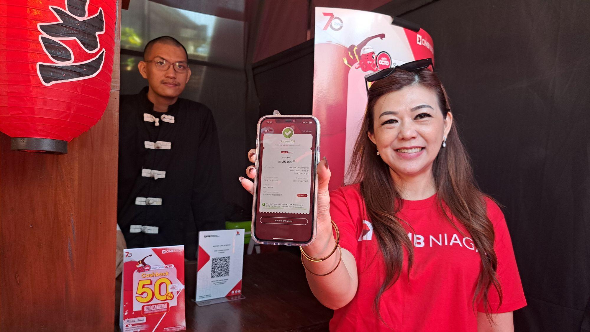 Lari Sehat, Belanja Digital dan Berbagi: Warna-Warni UHB Charity 5K Run Bersama CIMB Niaga