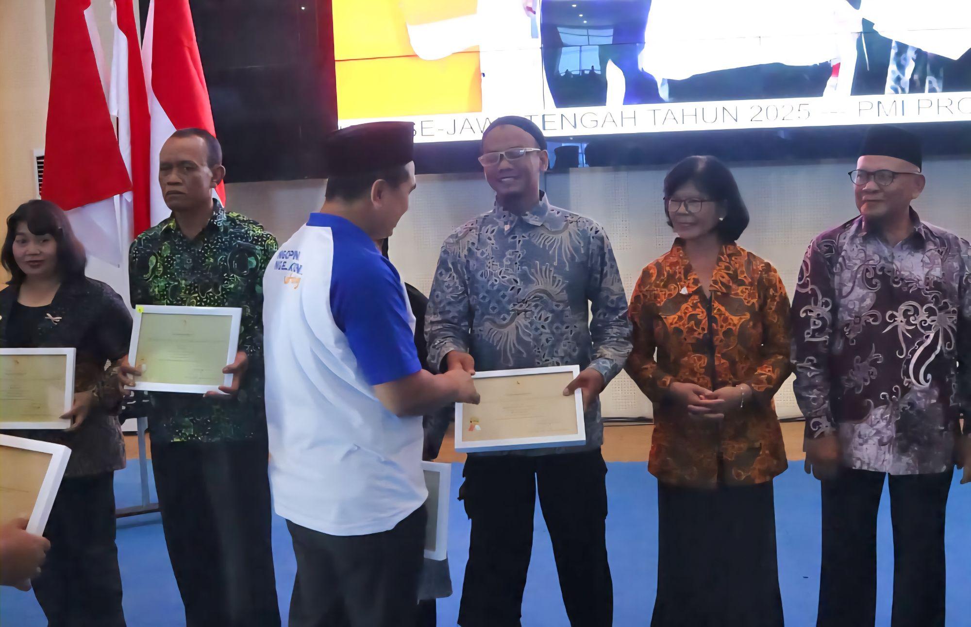 Cerita Hergus Tunanetra Asal Banyumas 55 Kali Donor Darah: Keterbatasan Bukan Alasan