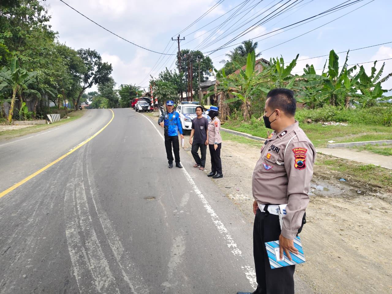 Kronologi Kecelakaan Beruntun di Banyumas, Xpander Tabrak 6 Motor, 2 Orang Tewas