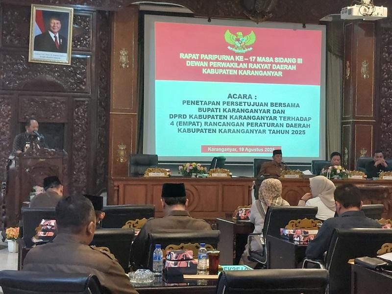 20250819-raperda-karanganyar.jpg