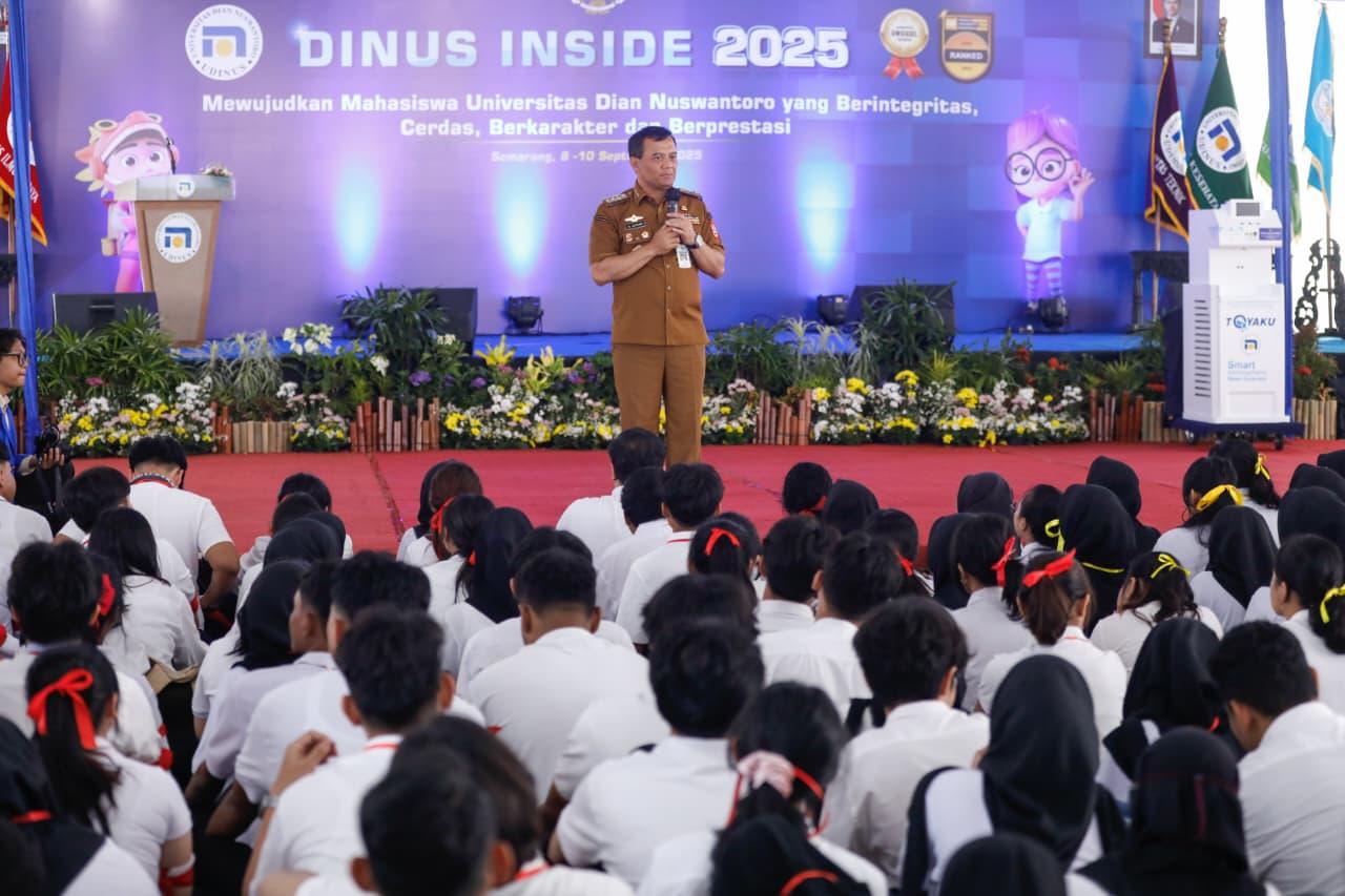 Serap Masukan, Ahmad Luthfi Tawarkan Mahasiswa Ikut Program Sehari Bersama Gubernur Jateng
