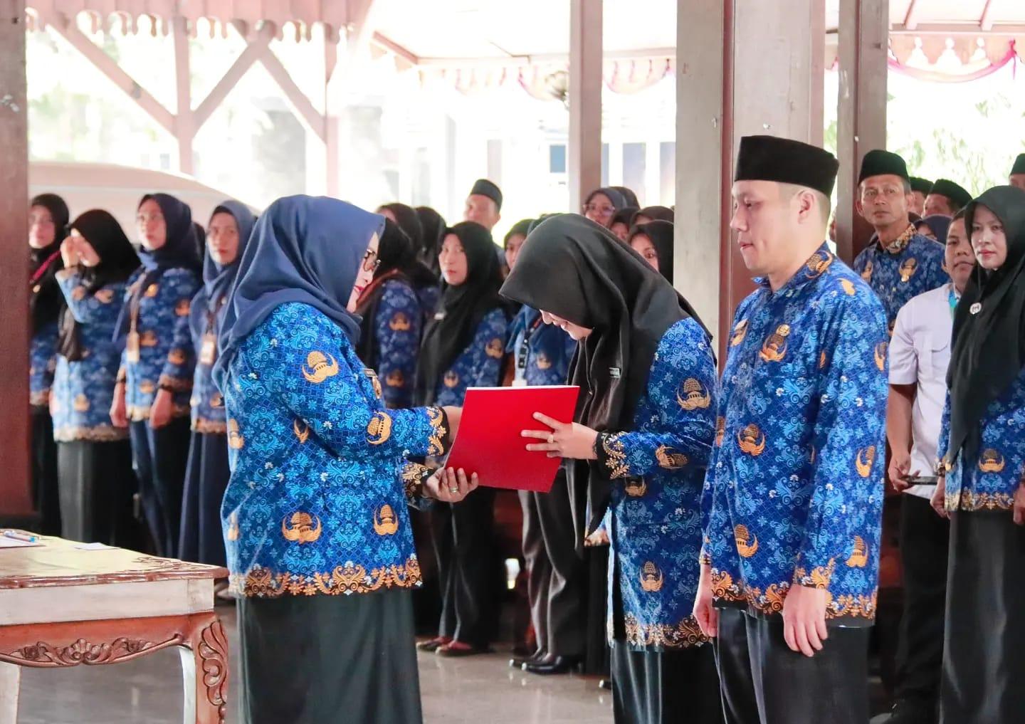 Wabup Banyumas Lintarti Lantik 245 ASN Jabatan Fungsional, Dorong Profesionalisme Pelayanan Publik