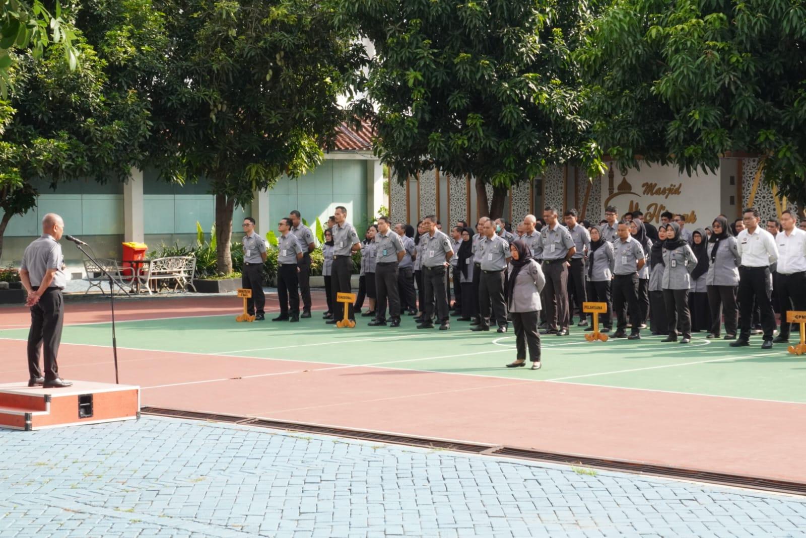 Pimpin Apel Pagi, Kadiv Yankum Kemenkum Jateng: Apel adalah Manifestasi Kedisplinan dan Kesuksesan