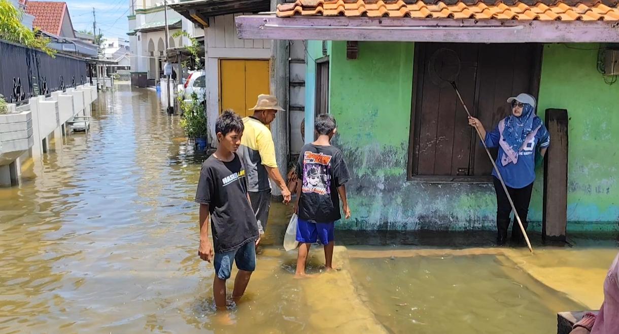 Tanggul di Ngebum Jebol Diterjang Rob, Pemkab Kendal Siapkan Penanganan