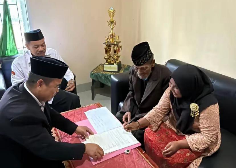20251107_pernikahan-beda-83-tahun.jpg