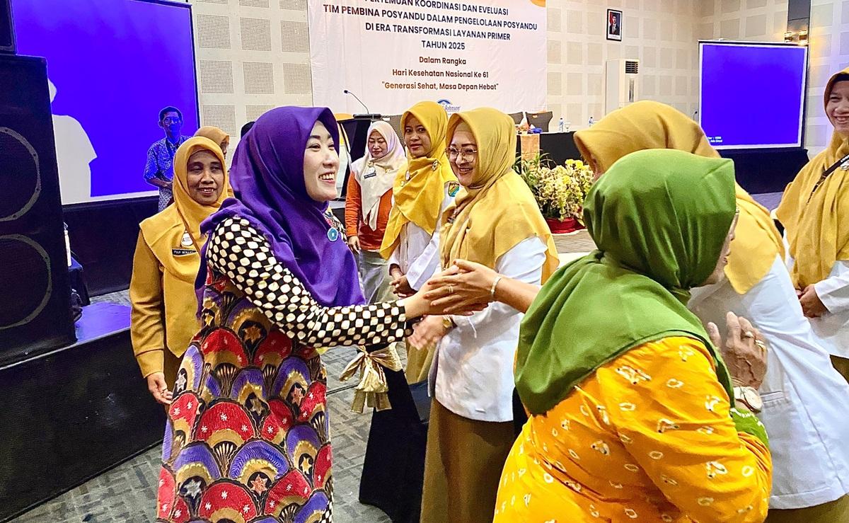 20251111_Ketua-Tim-Pembina-Posyandu-Kota-Pekalongan-Inggit-Soraya_1.jpg