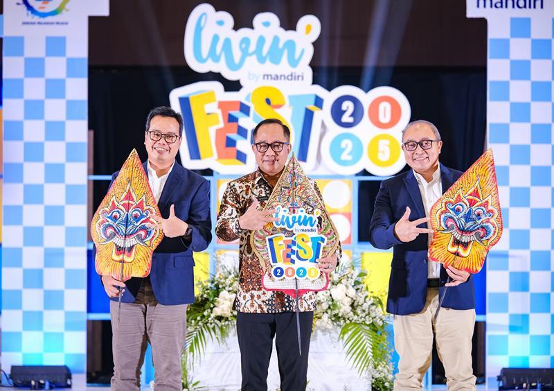 20251113_BUKA-FESTIVAL-Jajaran-Bank-Mandiri-bersama-Wakil-Wali-Kota-Semarang.jpg