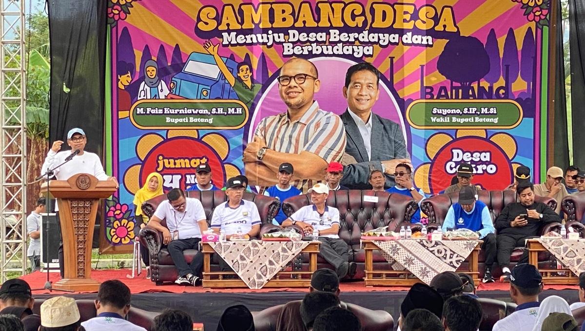 20251114_Bupati-Batang-M-Faiz-Kurniawan-tanah-subur-Blado_1.jpg