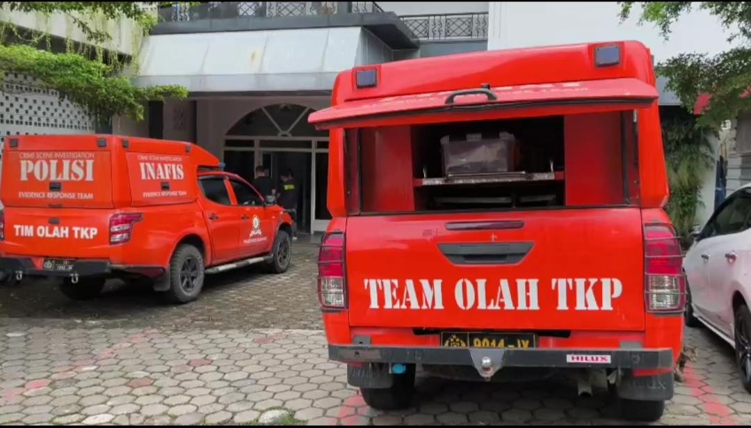 20251122_OLAH-TKP-Polda-Jateng-melakukan-olah-TKP.jpg