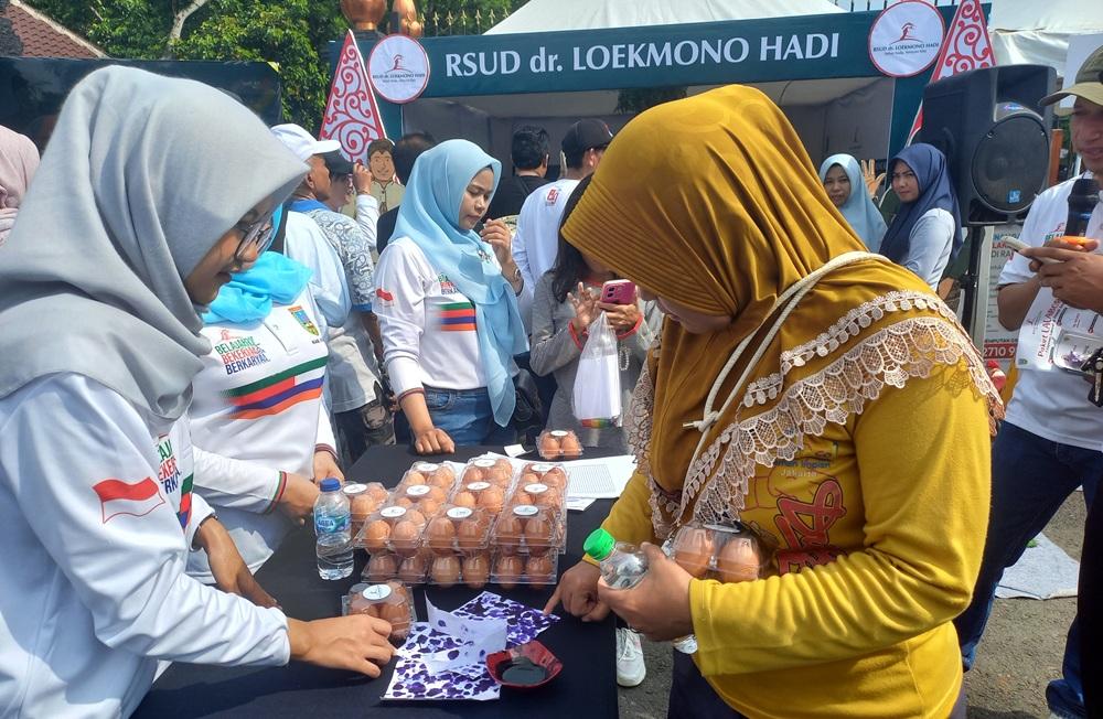 20251123_Telur-gratis-CFD-Kudus.jpg