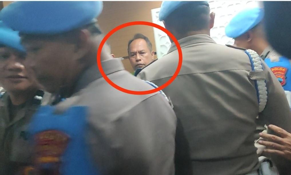 Selingkuh 5 Tahun hingga Masukkan Pelakor ke Kartu Keluarga, AKBP Basuki Tolak Dipecat dari Polri