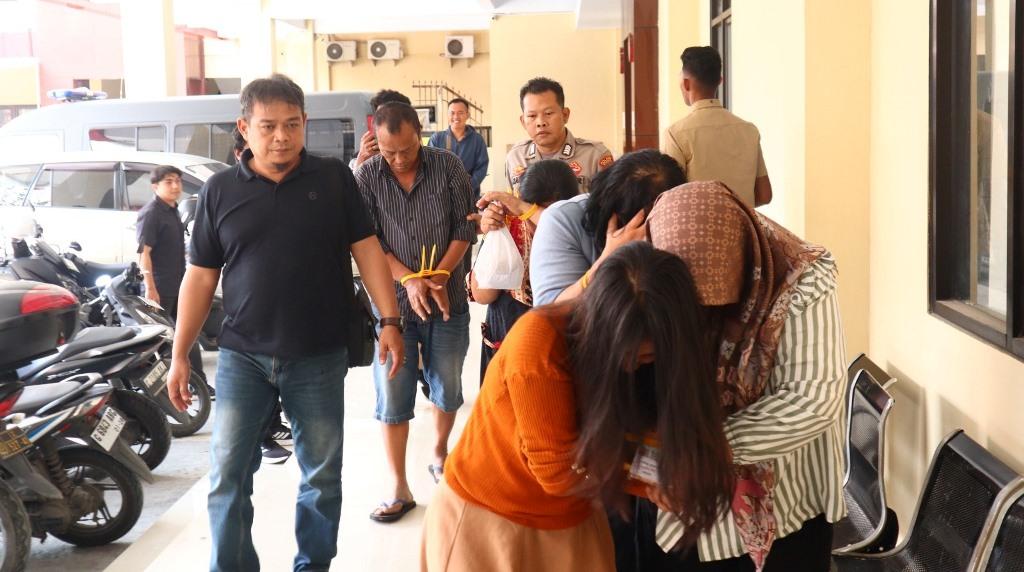 Satpam Toserba Bumiayu Brebes Tangkap Komplotan Pencuri, Satu Pelaku Wanita Sembunyi di Plafon RS