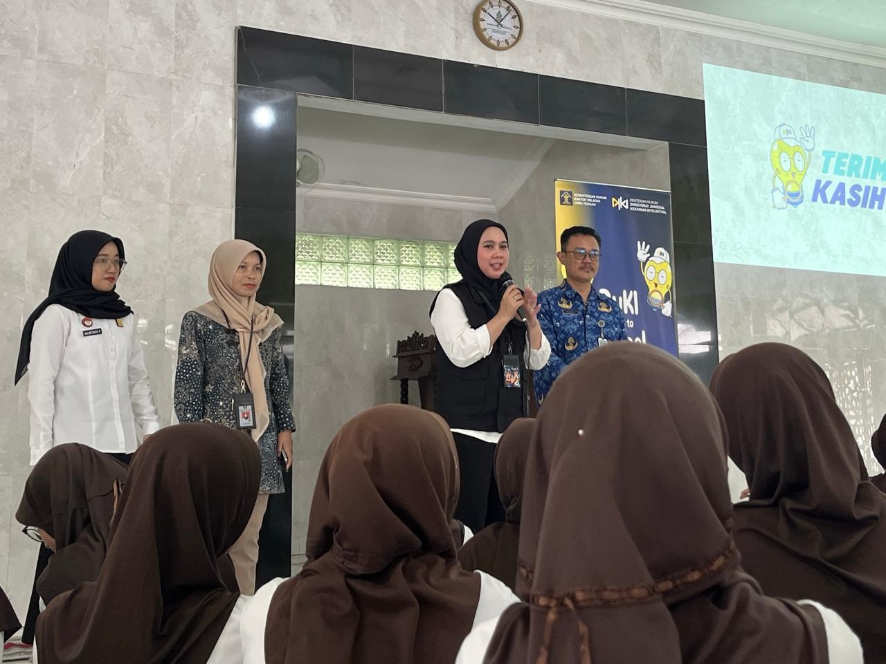 Kemenkum Jateng Dorong Kesadaran Kekayaan Intelektual Melalui Program Guru KI di SMP N 2 Boja