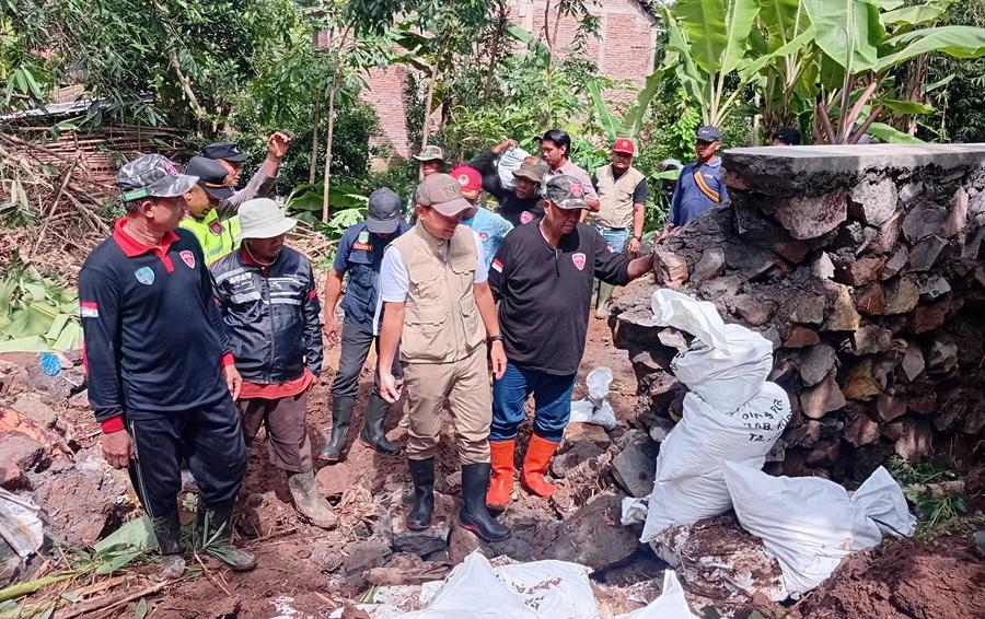Rampung, Tanggul Darurat Sungai Piji Kudus Pasca Jebol, Bupati Samani: Ada Tiga Titik