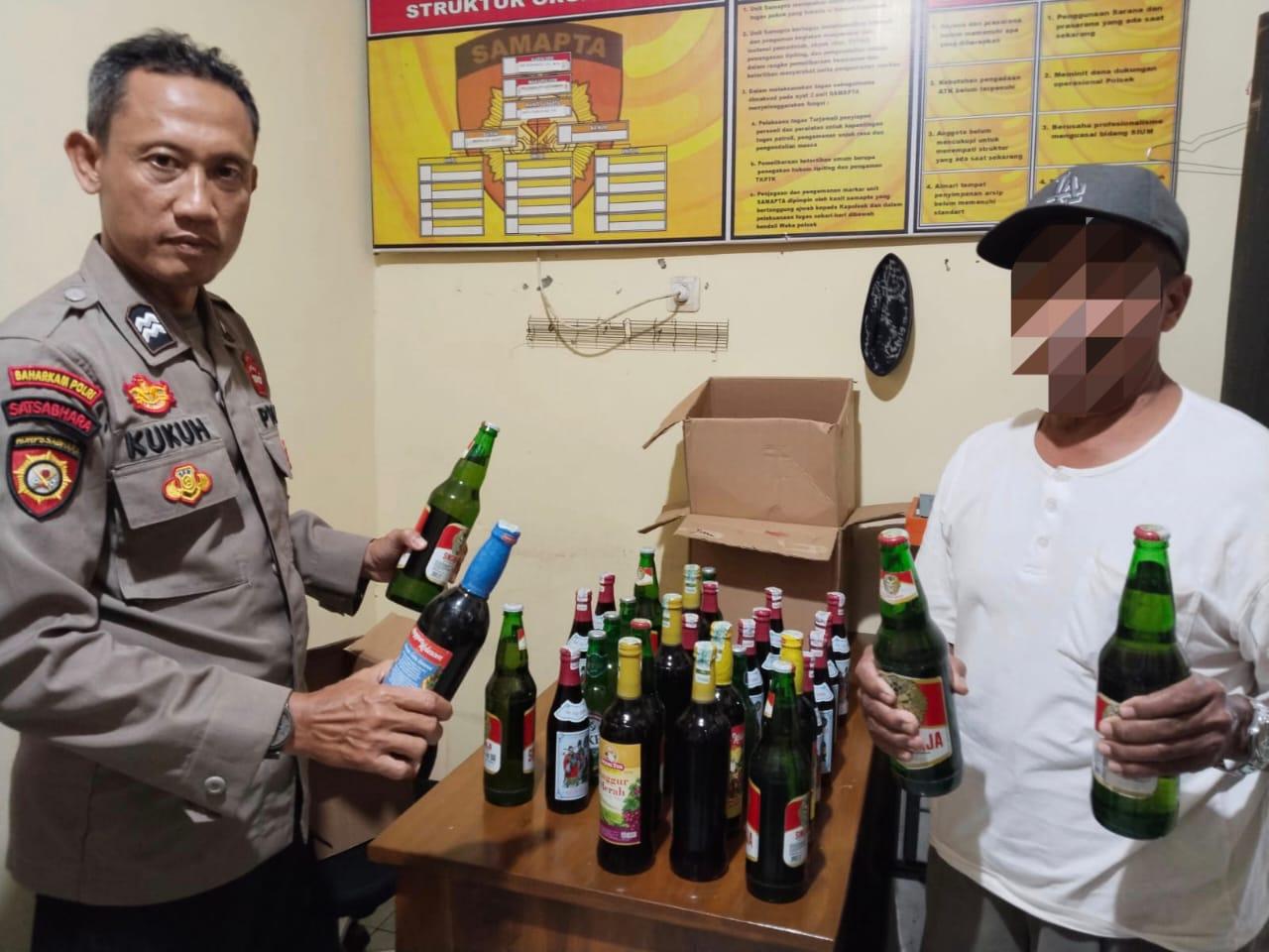 Polres Kudus Turunkan Tim Khusus Gencarkan Razia Minuman Beralkohol Jelang Malam Pergantian Tahun