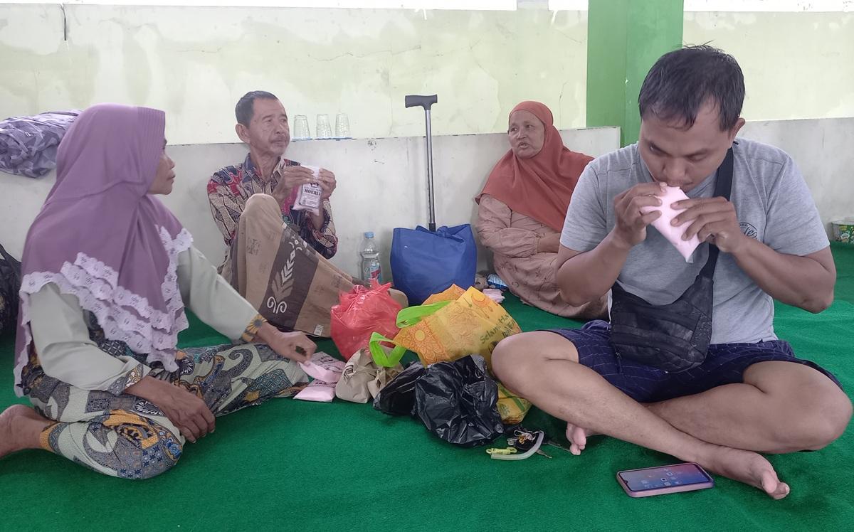 20260114_Pengungsi-banjir-di-Kudus_1.jpg
