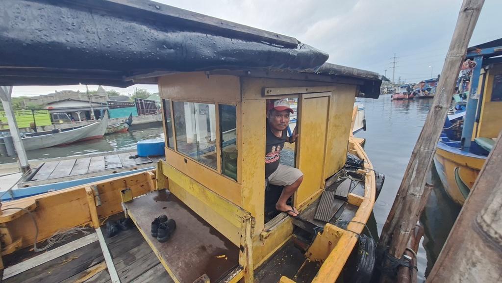 "Melaut Malah Tekor" Nasib Nelayan di Pesisir Semarang saat Solar Langka dan Dexlite Mahal