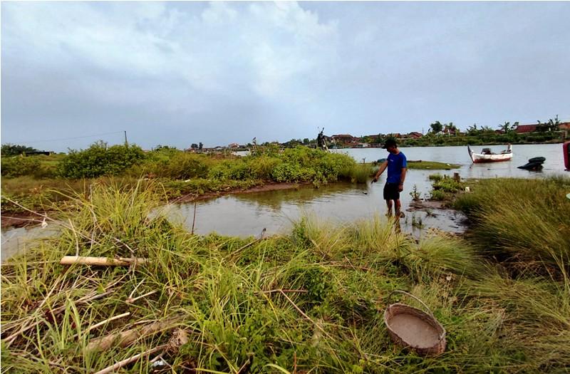 Kisah Lansia Jepara Nekat Ambil Bayi yang Mengambang di Drainase, Beri Nama Slamet Mukali