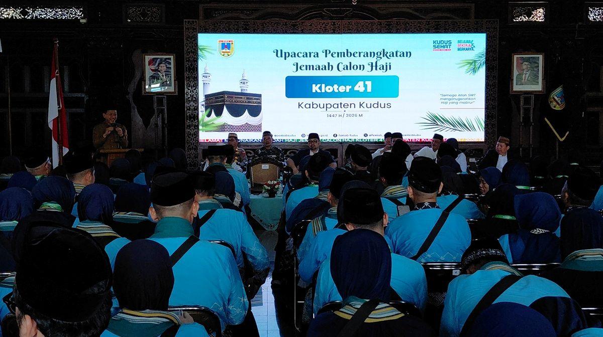 20260505_calon-jemaah-haji-kloter-41-di-pendopo-Kudus_1.jpg