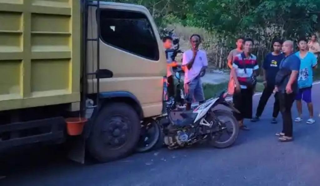20260608_Kecelakaan-truk-dan-sepeda-motor.jpg