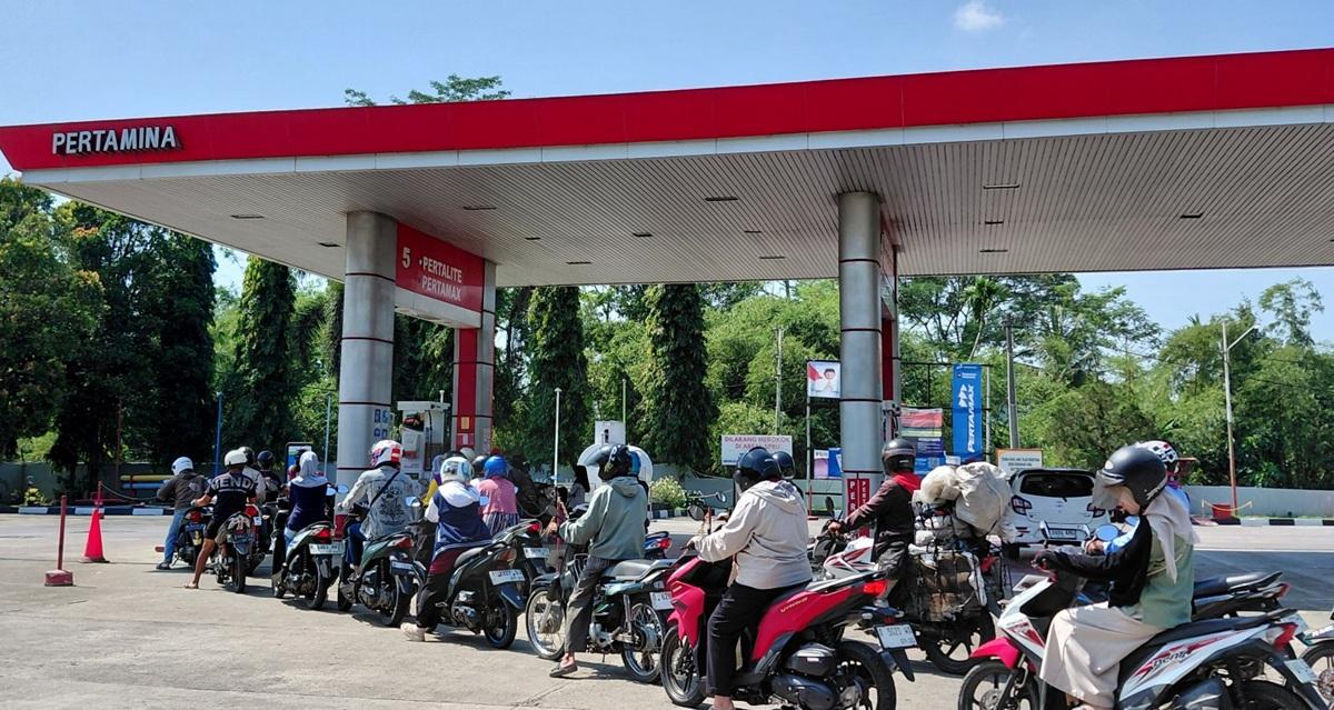 20260610_mengisi-BBM-Pertalite-di-SPBU-Karanglewas-Banyumas_1.jpg