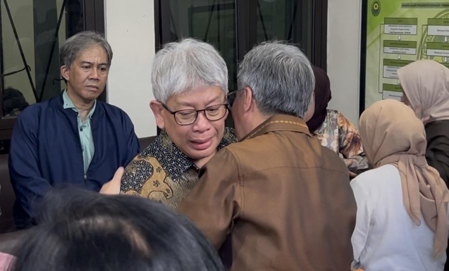 20260705_Mantan-Direktur-Utama-Bank-BJB-Yuddy-Renaldi-menangis-di-sidang-Sritex_1.jpg