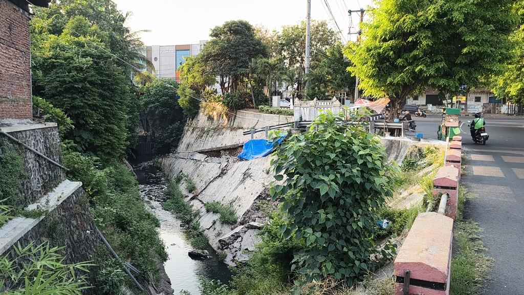 DPU: Penanganan Talud Ambrol di Jalan Sriwijaya Semarang Menunggu Perubahan Anggaran - Tribunjateng.com
