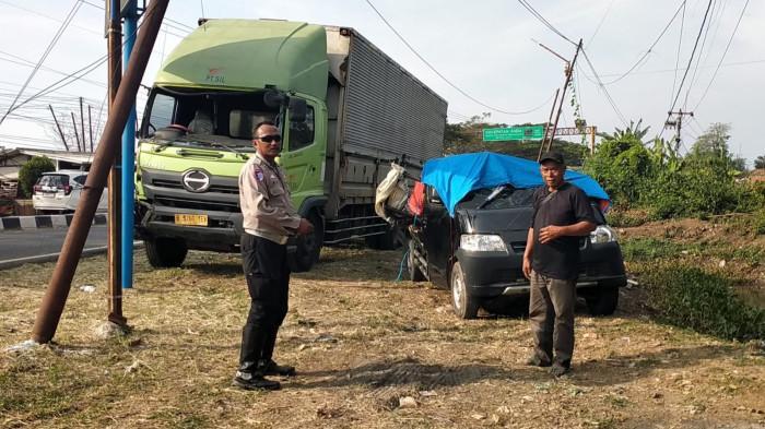 Kecelakaan Pikap Ditabrak 2 Truk di Pantura Indramayu, 3 Tewas dan 15 Luka-luka - Tribunjateng.com