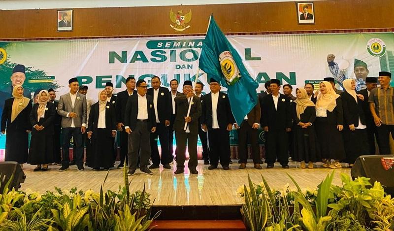 Bupati Ishak Harap Ikatan Alumni UNJ Bantu Pembangunan di Kabupaten Tegal - Tribunjateng.com