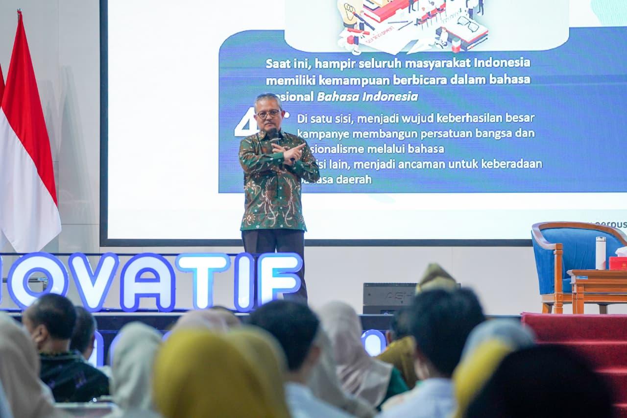 22012026-seminar-nasional-literasi-dan-politik-bahasa-di-UMP-Purwokerto.jpg