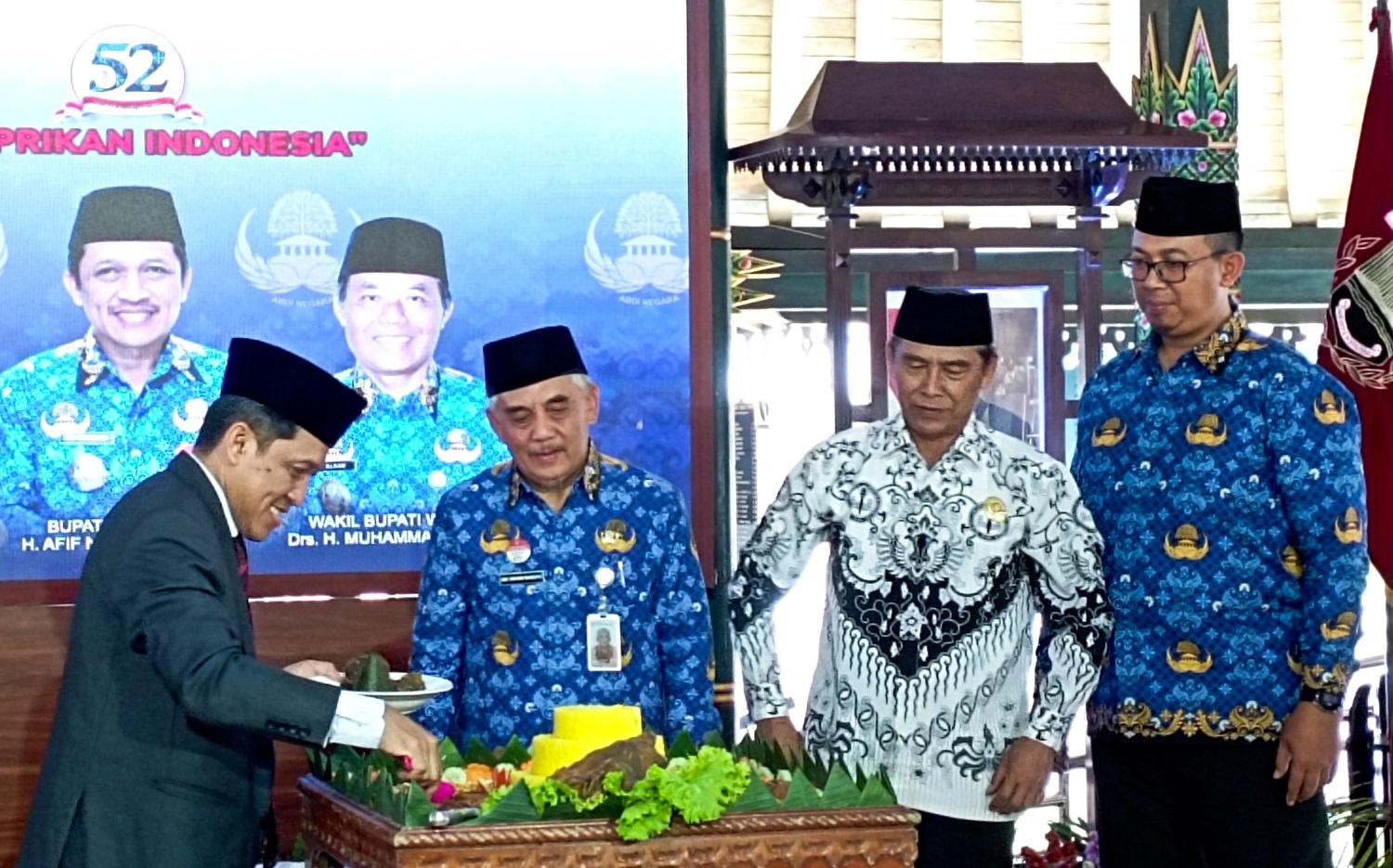 Bupati Wonosobo Ingatkan Integritas Korpri Saat Peringatan HUT ke-52 Korpri