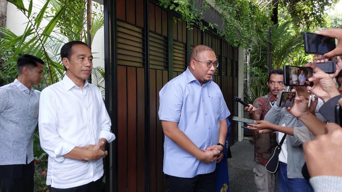 Video Laga Indonesia Vs Laos, Jokowi dan Andre Rosiade Harapkan Timnas Menang Banyak