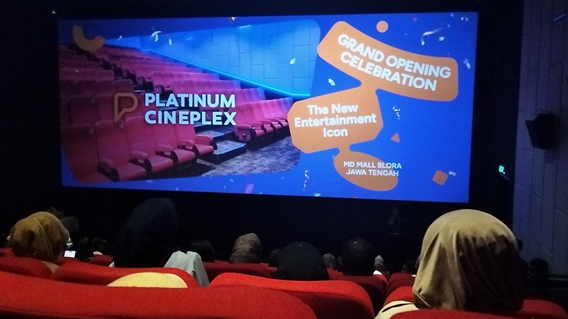 BIOSKOP-BLORA-Ilustrasi-suasana-di-dalam-studio-Bioskop-Platinum-Cine.jpg